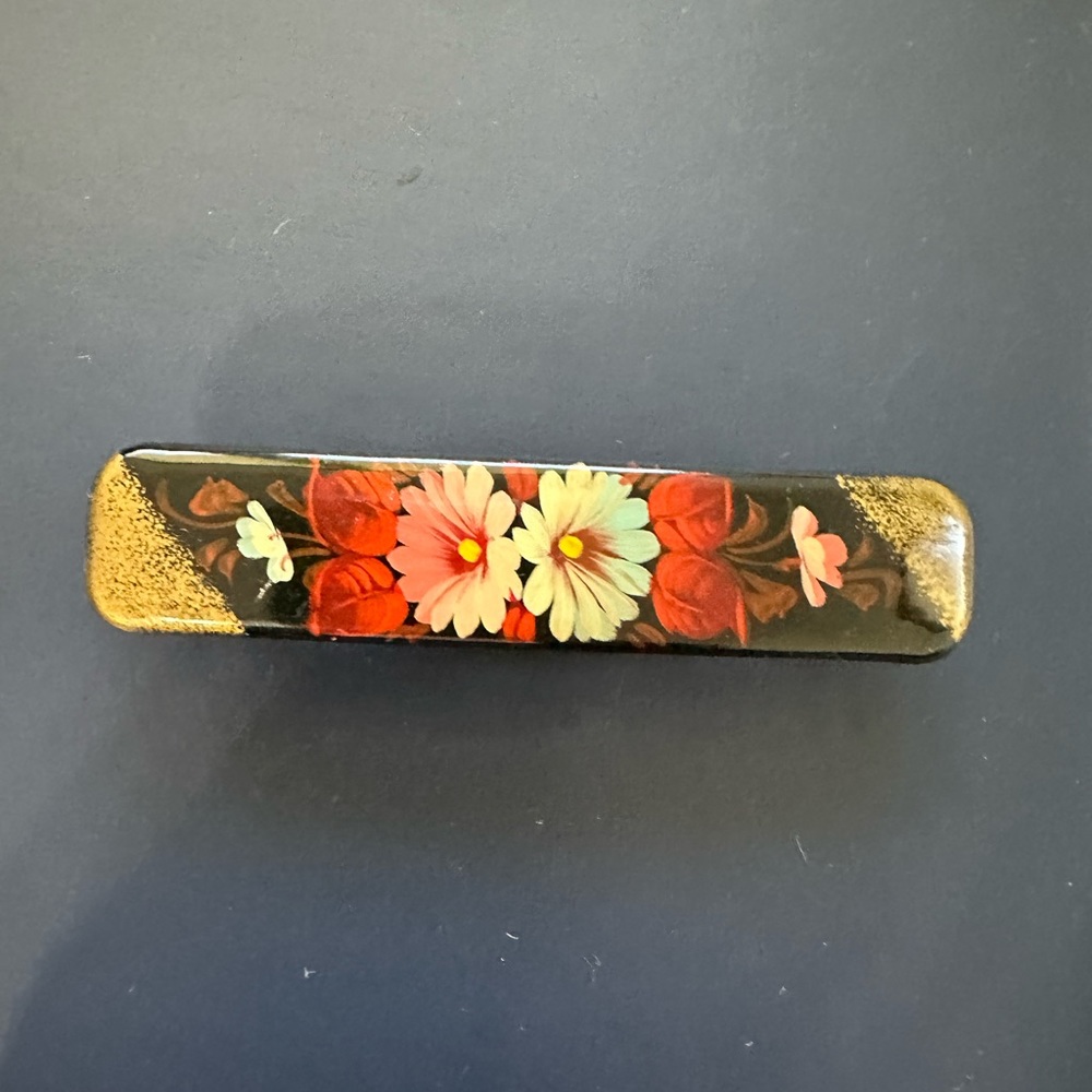 Hair Clip - Picture 5 of 5